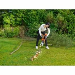 BLACK & DECKER Coupe-branches ALLIGATOR 15 Cm - Sans Fil Avec 1 Batterie 18V 2Ah - BLACK+DECKER GKC1000L-QW 9 BLACK & DECKER Coupe-branches ALLIGATOR 15 Cm - Sans Fil Avec 1 Batterie 18V 2Ah - BLACK+DECKER GKC1000L-QW -Tronçonneuse et accessoire Soldes 2022 34600074 3