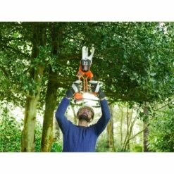 BLACK & DECKER Coupe-branches ALLIGATOR 15 Cm - Sans Fil Avec 1 Batterie 18V 2Ah - BLACK+DECKER GKC1000L-QW 10 BLACK & DECKER Coupe-branches ALLIGATOR 15 Cm - Sans Fil Avec 1 Batterie 18V 2Ah - BLACK+DECKER GKC1000L-QW -Tronçonneuse et accessoire Soldes 2022 34600074 4