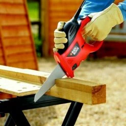 Scie Egoïne BLACK & DECKER KS880EC 400W / 230V Pare Lame Intégrée Design Ergonomique -Tronçonneuse et accessoire Soldes 2022 5541075 4