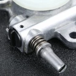 SUPERMARKET Pompe à Huile Pour Tronçonneuse Scie à Chaîne 25cc Pour Les Pièces De Rechange Scie à Chaîne,Superma,argent -Tronçonneuse et accessoire Soldes 2022 55568271 3